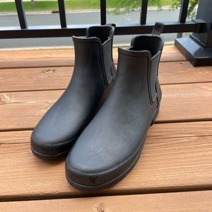 Hunter Chelsea Rain Boots